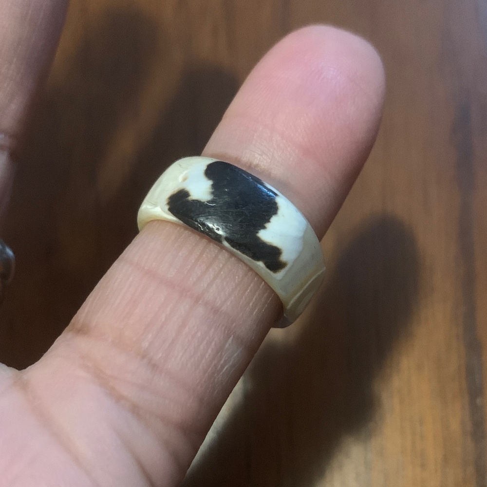 Vintage Mother of Pearl Ring